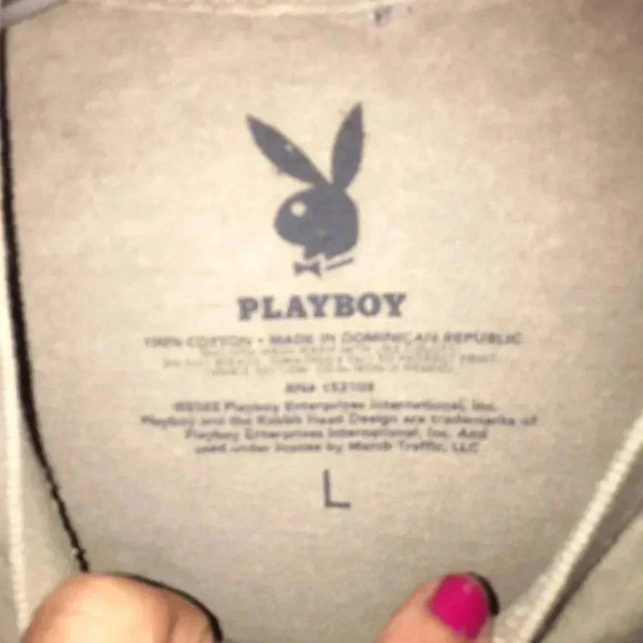 Playboy Tshirt large Likenew - Picture 3 of 3